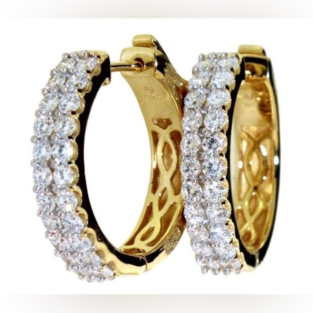 1.5 Carat Diamond Hoop Earrings with Pavé Setting - Picture 1 of 4